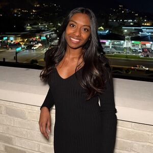 Meet your Posher, Priya